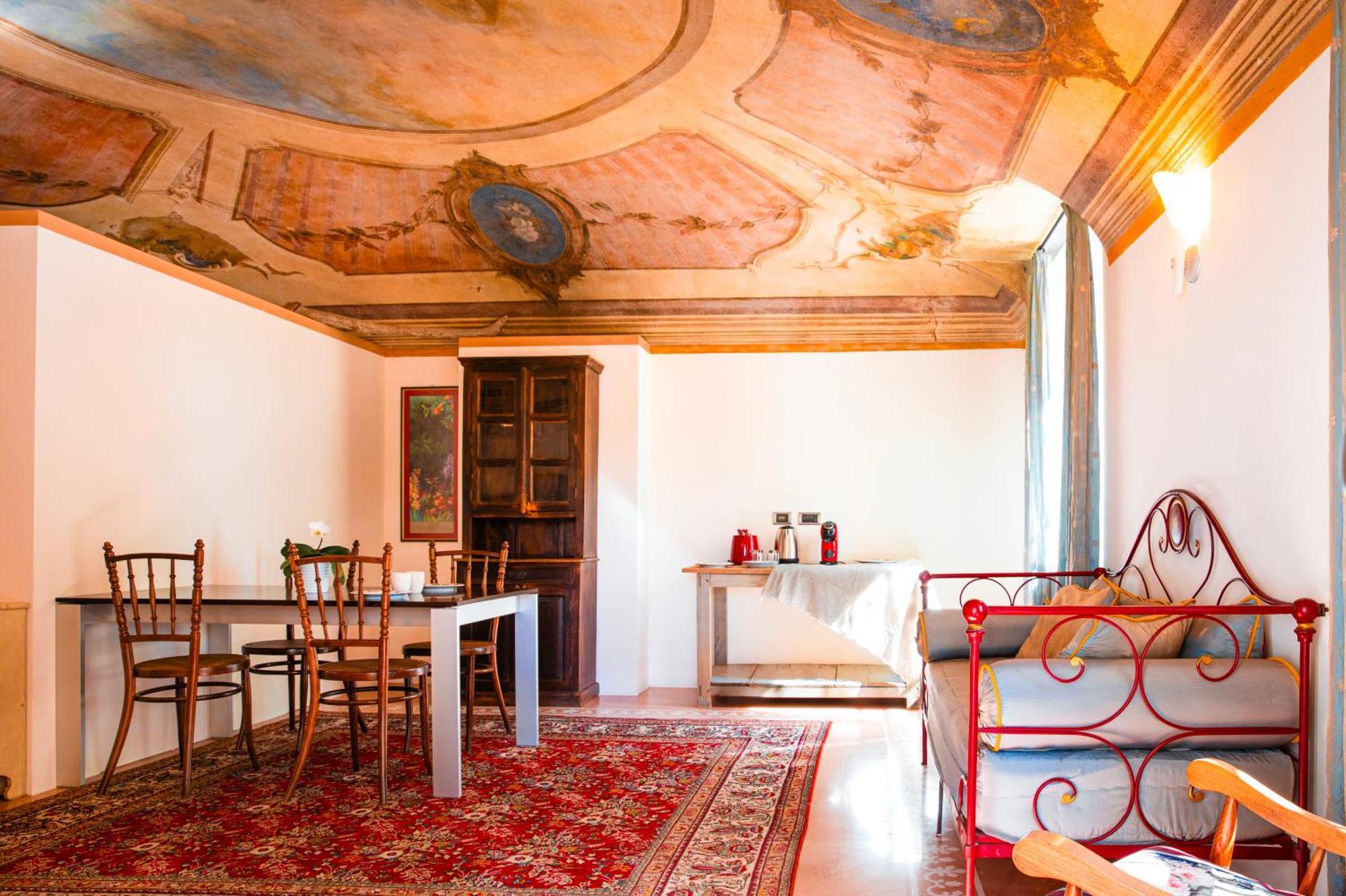 شقة Cascina Ambrosia Residenza D'Epoca آستي المظهر الخارجي الصورة