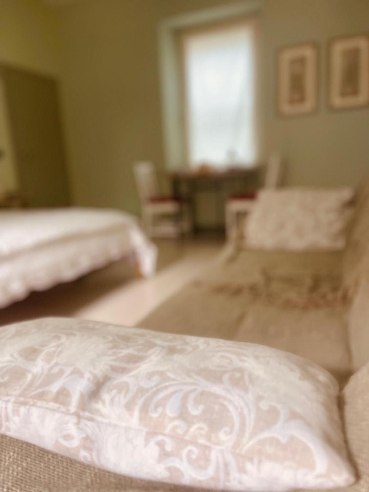 شقة Cascina Ambrosia Residenza D'Epoca آستي المظهر الخارجي الصورة